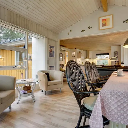 Tatil Evi Nico - 1-1km From The Sea In Ne Jutland By Interhome *