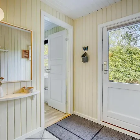 Nico - 1-1km From The Sea In Ne Jutland By Interhome