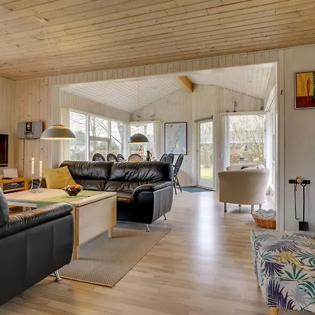 Nico - 1-1km From The Sea By Interhome Feriehus Hals